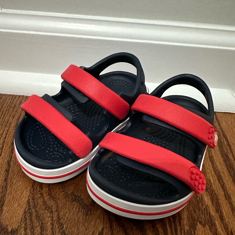 Crocs